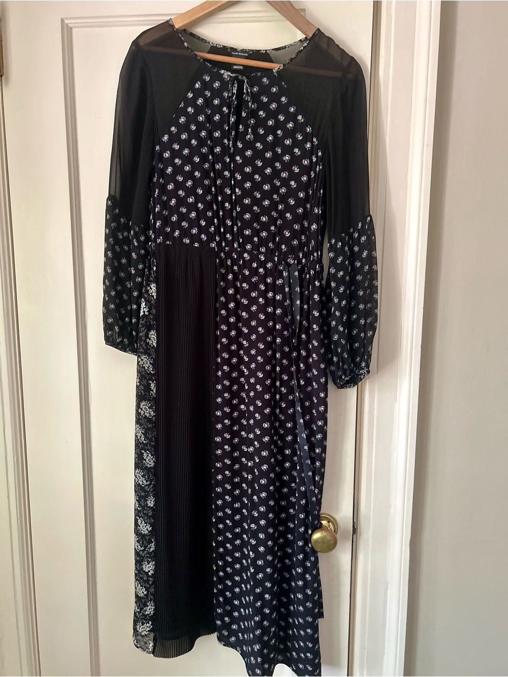 Club Monaco Long Sleeve Maxi Dress